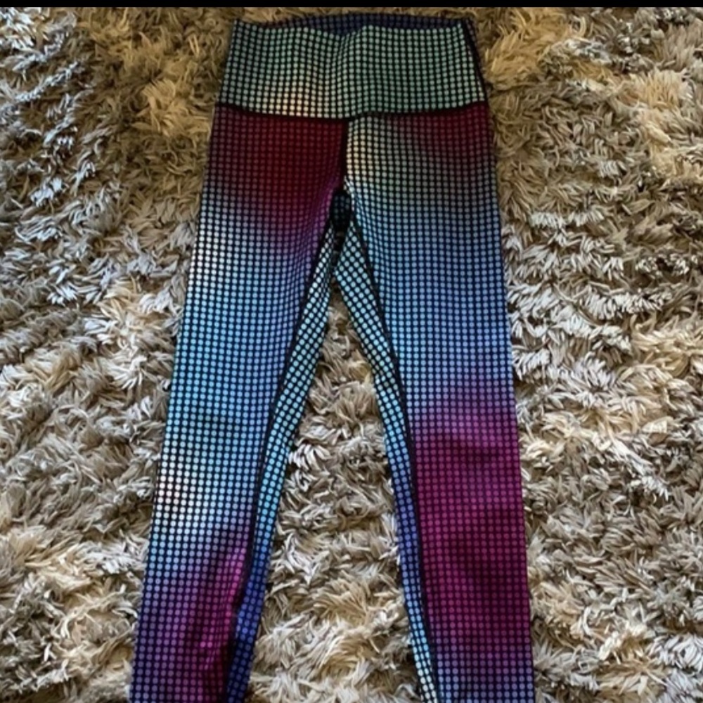 Lululemon leggings.